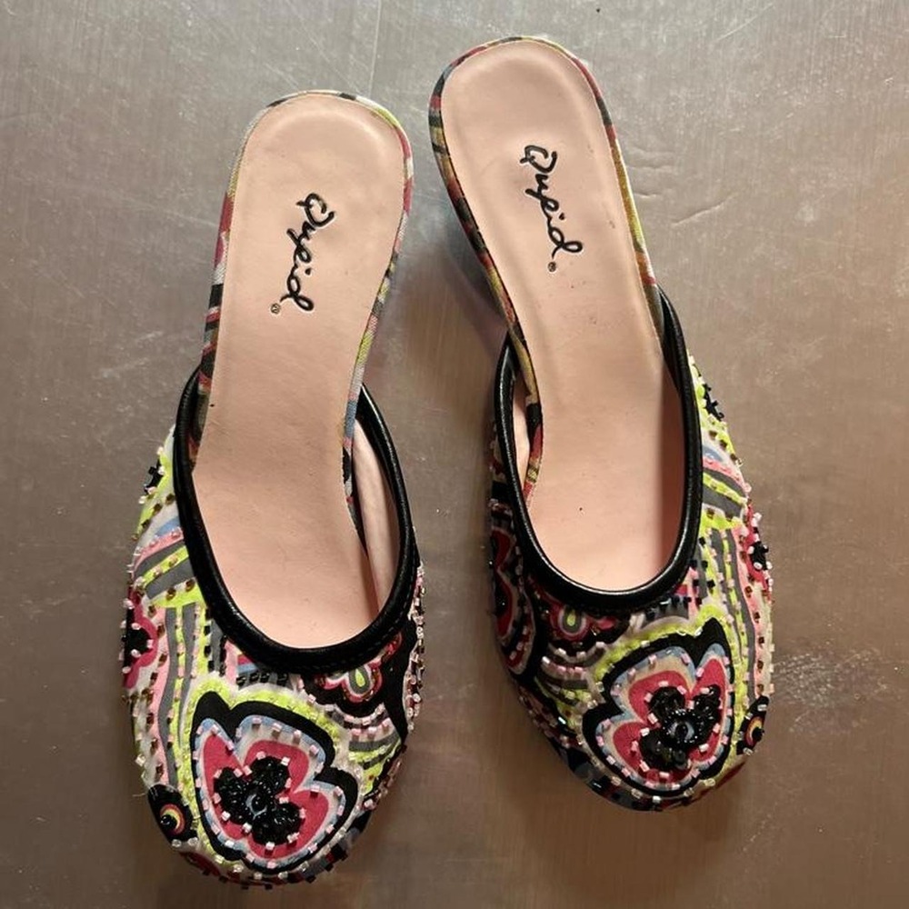 BEaded Paisley Floral Kitten Heels